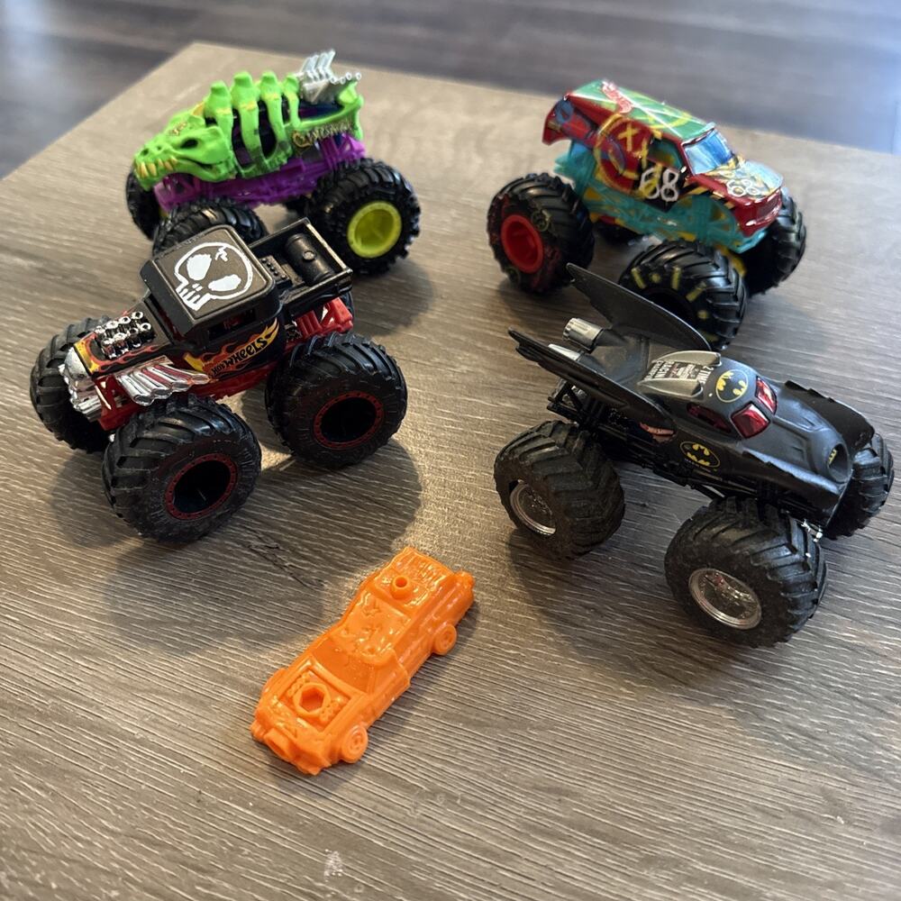 Hot Wheels Minis Monster Jam Batman Skull Skelesaurus Lot Of 5 Collectible Toys